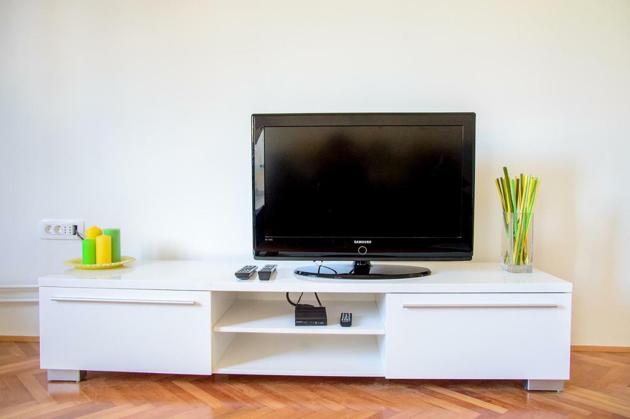 Apartment Family Time Umag Exterior photo