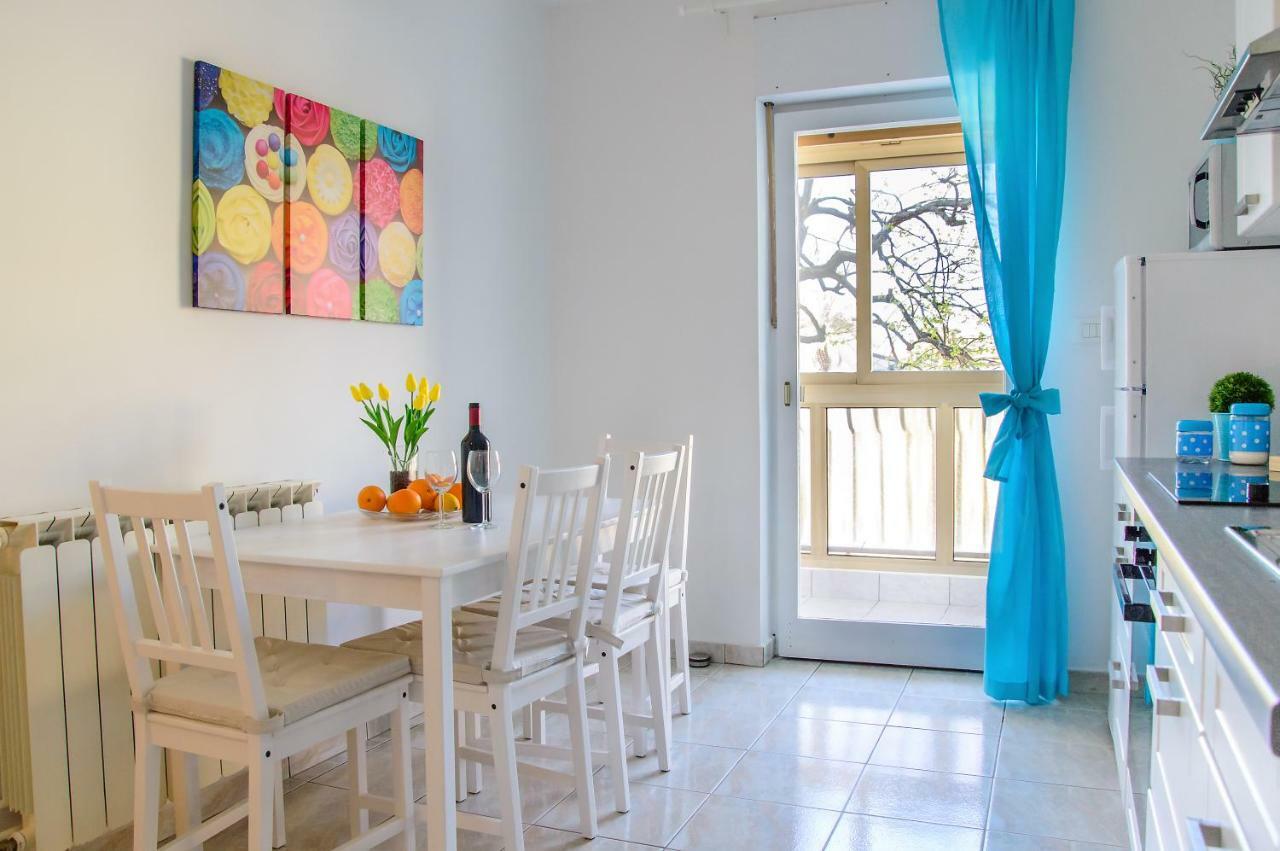 Apartment Family Time Umag Exterior photo